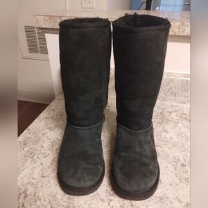 UGG Black Classic Tall Boots Kids 5 / Women's 7